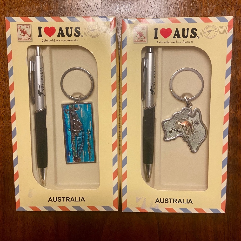 Pair of Australia pen and key ring set
